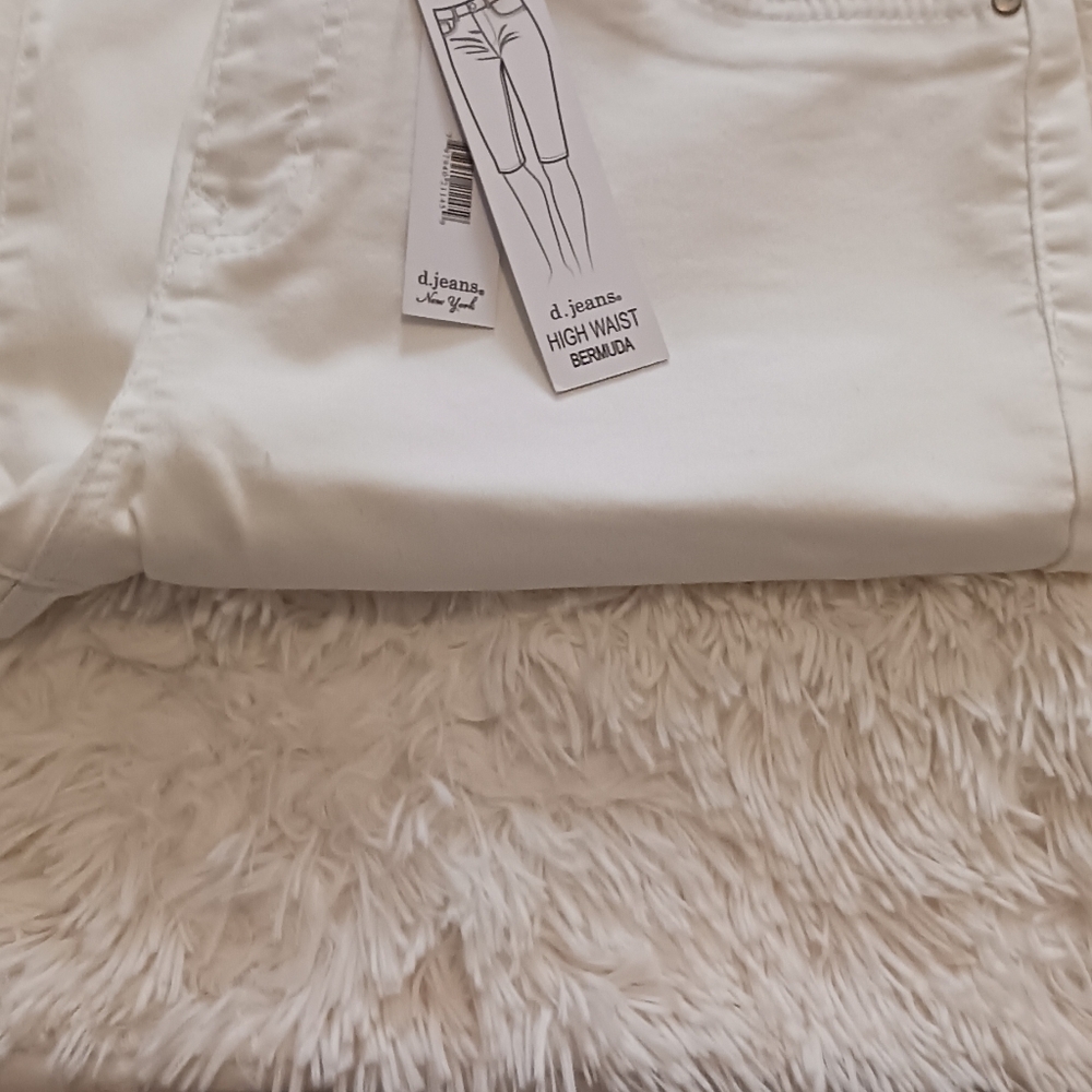 D-Jeans Bermuda shorts. - Picture 6 of 7